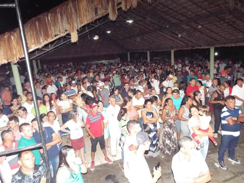 Milton Brandão: Réveillon no Kabana Resende marca a entrada do ano novo em clima de festa e confraternização  - Imagem 87