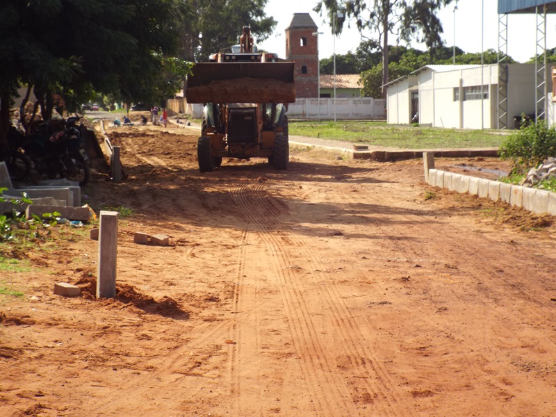 Prefeitura dá início a construção de calçamento na Rua Boa Vista - Imagem 4