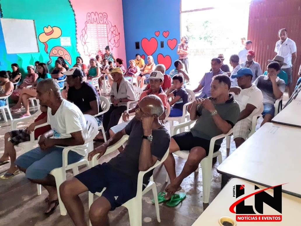 Prefeito instala prefeitura em comunidade da zona rural de Monsenhor Gil - Imagem 4