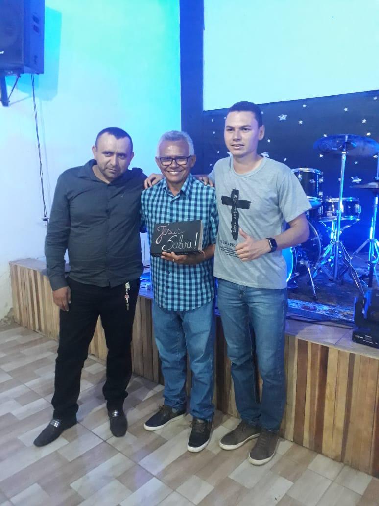 O Presidente da Câmara Municipal Vereador Antônio Valter prestigiou o Congresso de Jovens da Igreja Evangélica Brasil Para Cristo - Imagem 1