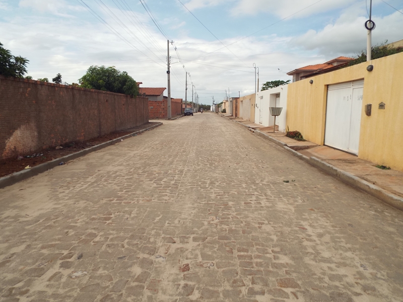 Município beneficiará diversas ruas com calçamento - Imagem 1