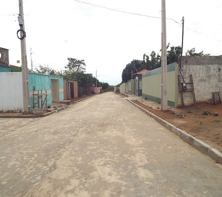 Município beneficiará diversas ruas com calçamento 