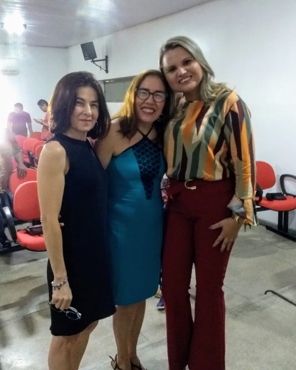 Empossados novos conselheiros tutelar de Monsenhor Gil com a presença de familiares e lideranças políticas - Imagem 19