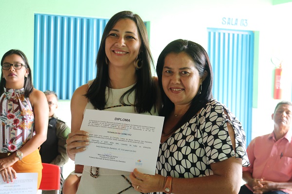 Empossados novos Conselheiros Tutelares - Imagem 7