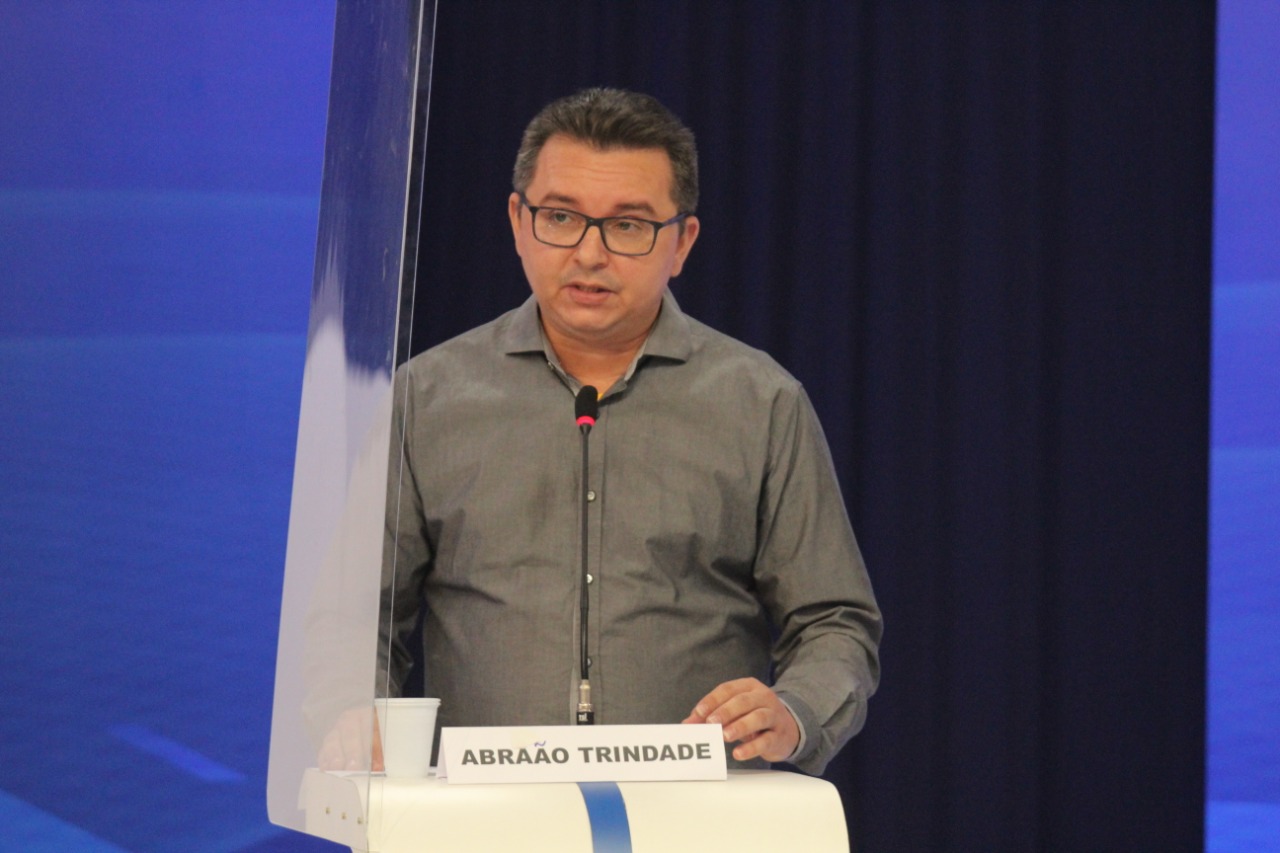 Abraão Trindade pergunta para Paulo Limeira