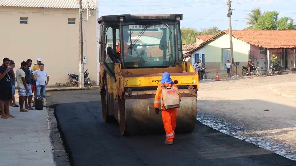 Nossa Sra. dos Remédios ganha pavimentação asfáltica  - Imagem 2