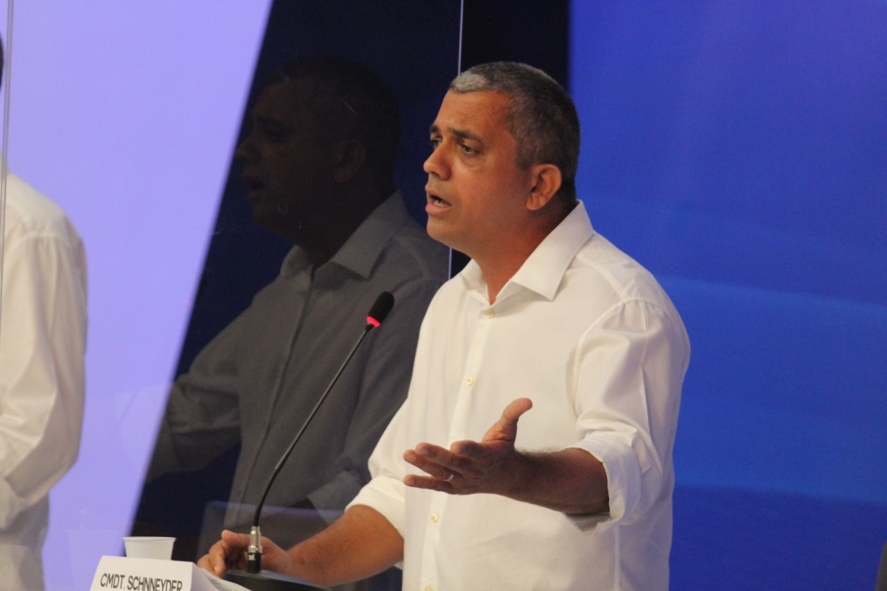 3º Bloco: Comandante Schnneyder (Republicanos) responde pergunta da jornalista Carol Durães - Imagem 1