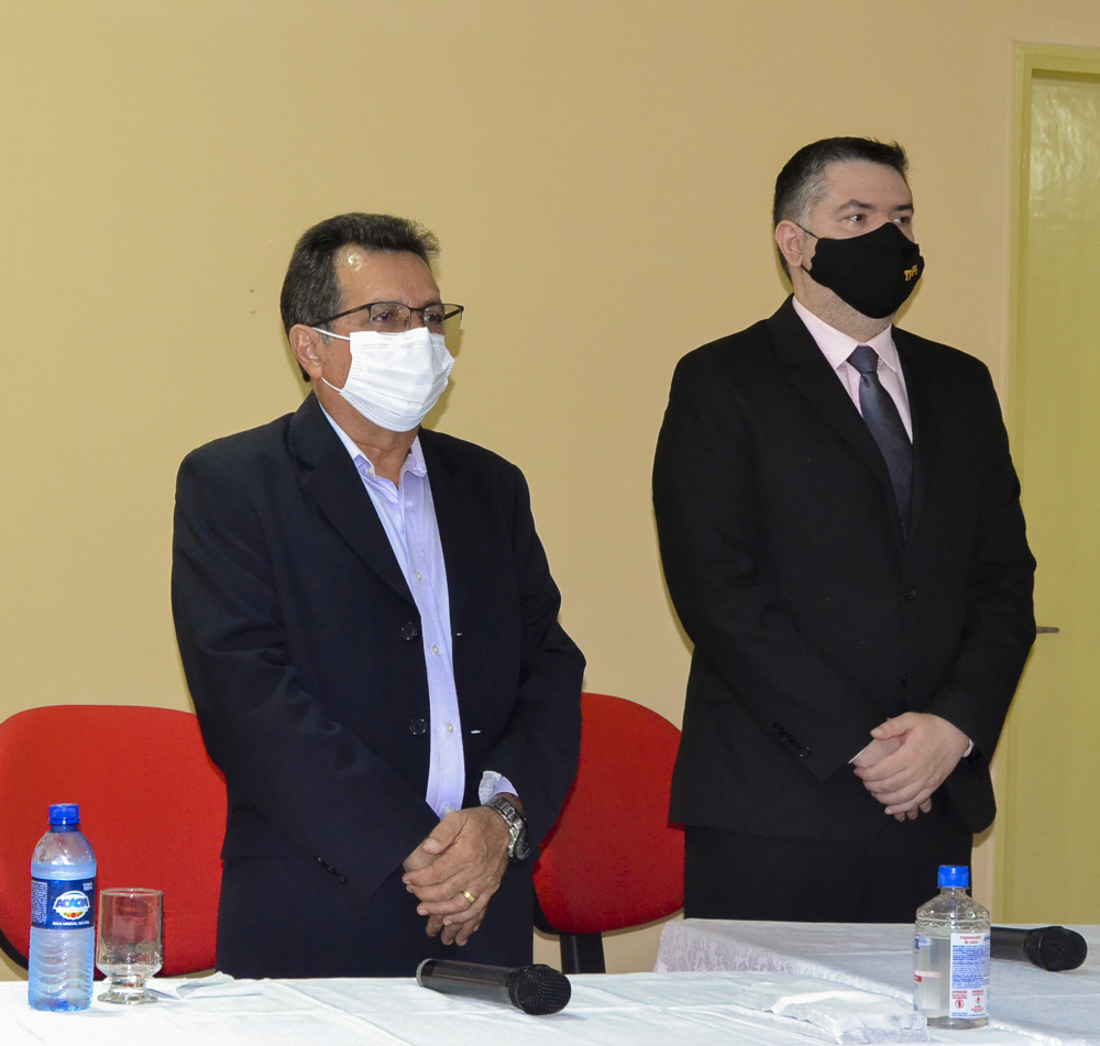 Prefeito eleito Genival Bezerra é diplomado pela Justiça Eleitoral - Imagem 7