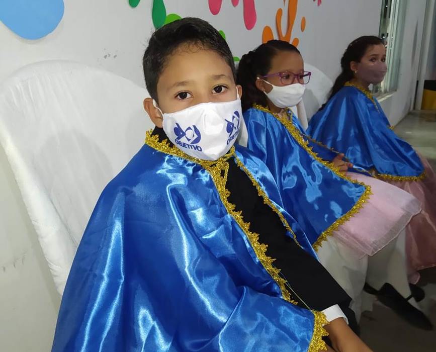 Sistema Objetivo de Ensino de Pedro II encerra ano letivo com festa e lançamento de Ebook - Imagem 5