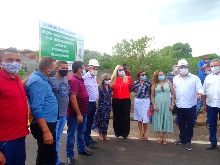 Governador Wellington Dias e equipe do governo visitam Jatobá do Piauí e entregam obras relevantes no município. - Imagem 22
