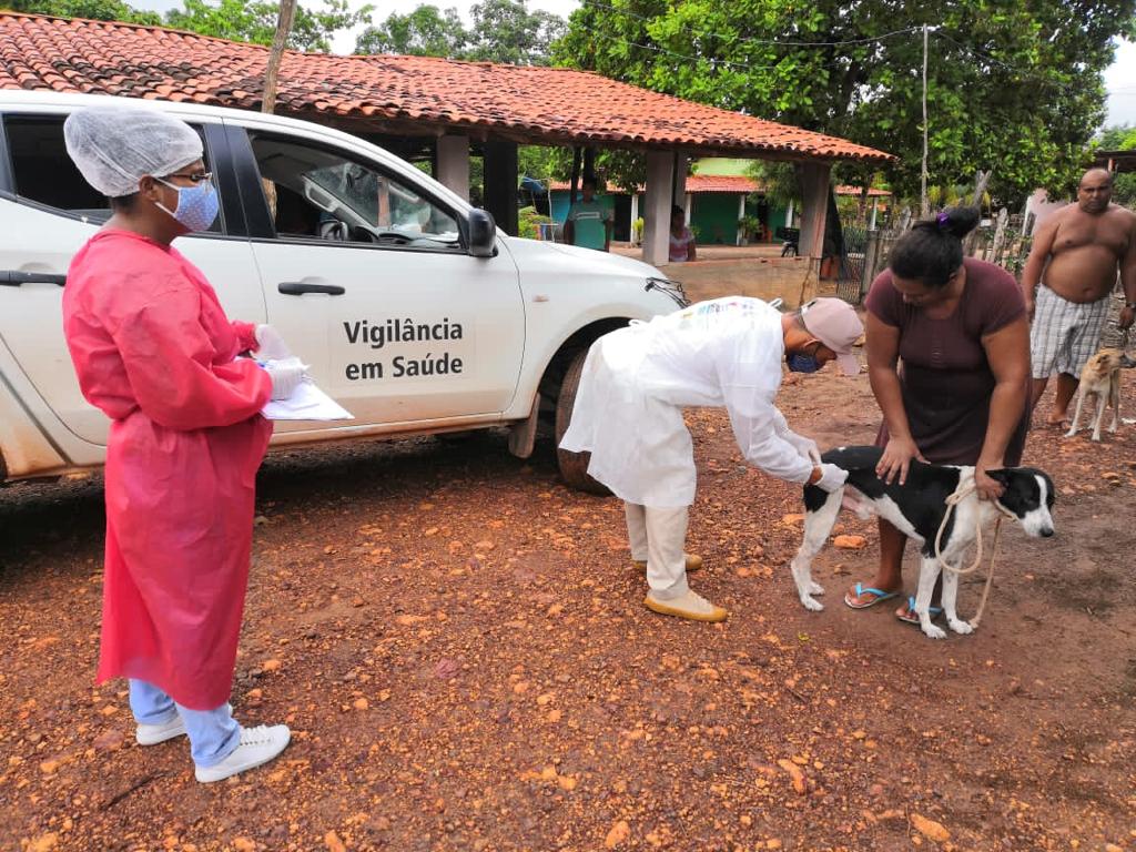 Monsenhor Gil cuida das pessoas e de seus animais também - Imagem 5