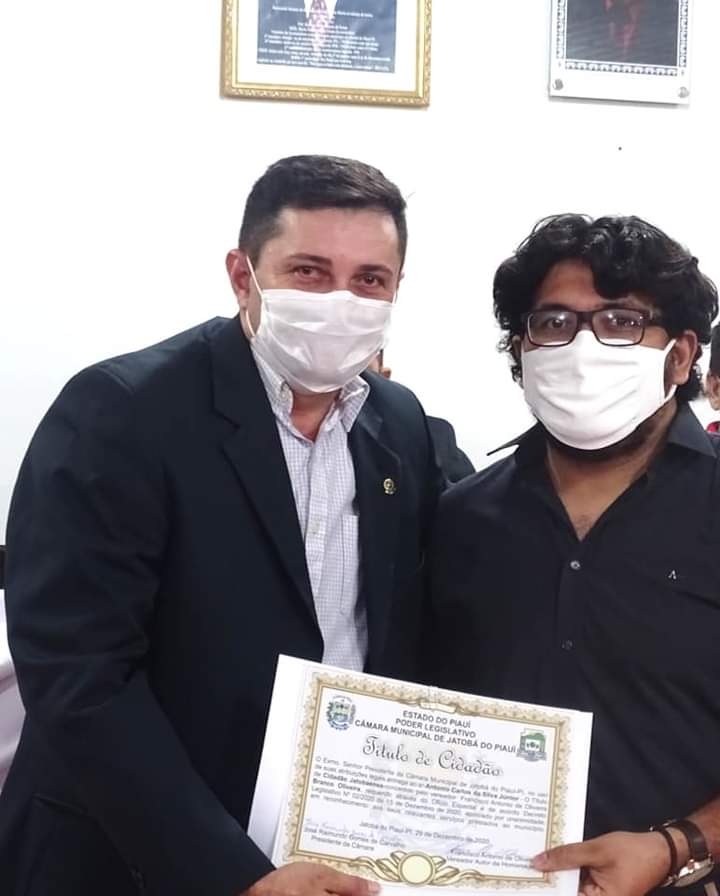 Dr. Antonio Carlos e a enfermeira Lia Raquel são homenageados pela Câmara Municipal de Vereadores de Jatobá do Piauí com títulos de cidadão jatobaense  - Imagem 7