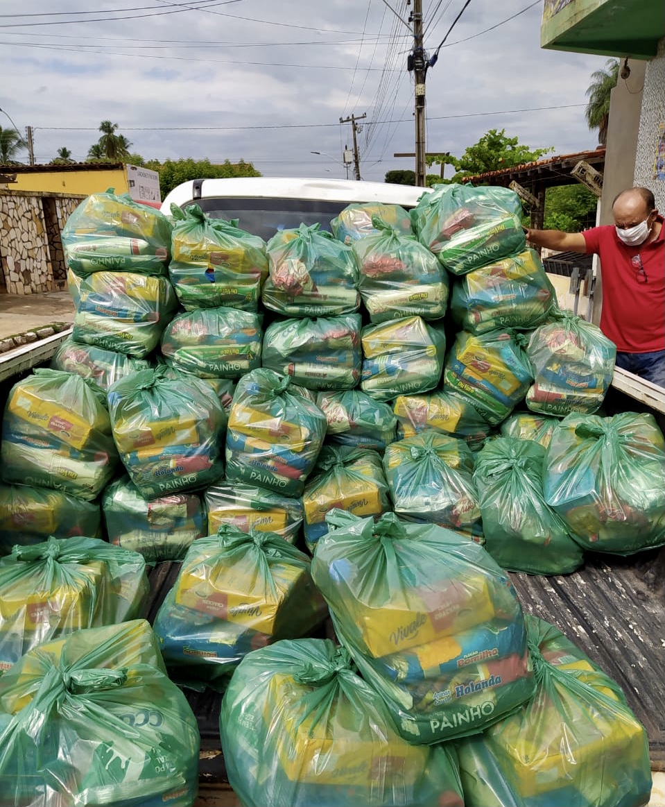 PMU realiza 8° entrega de kits de alimentação para alunos - Imagem 1