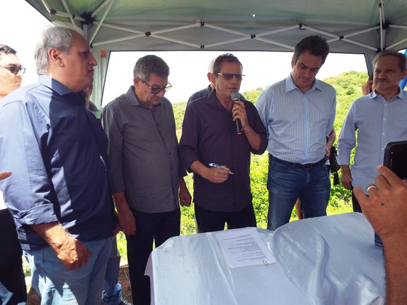 Assinada ordem de serviço para revitalização do Açude Joana, em Pedro II - Imagem 11