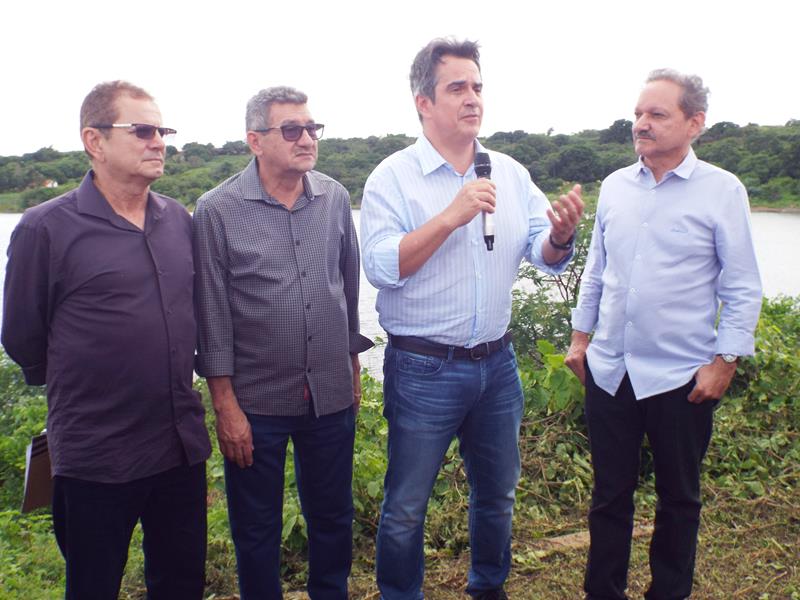 Assinada ordem de serviço para revitalização do Açude Joana, em Pedro II - Imagem 52