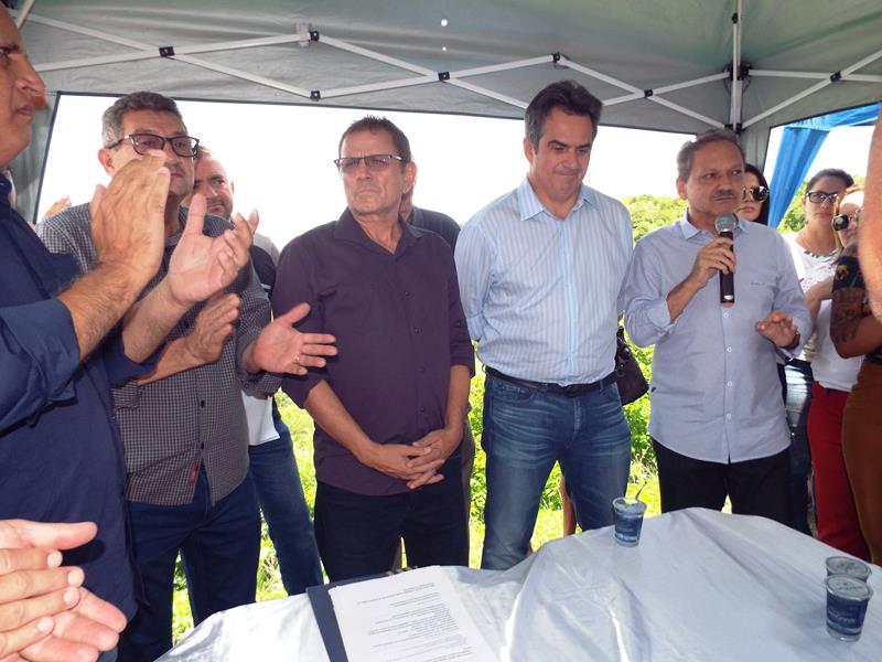 Assinada ordem de serviço para revitalização do Açude Joana, em Pedro II - Imagem 35