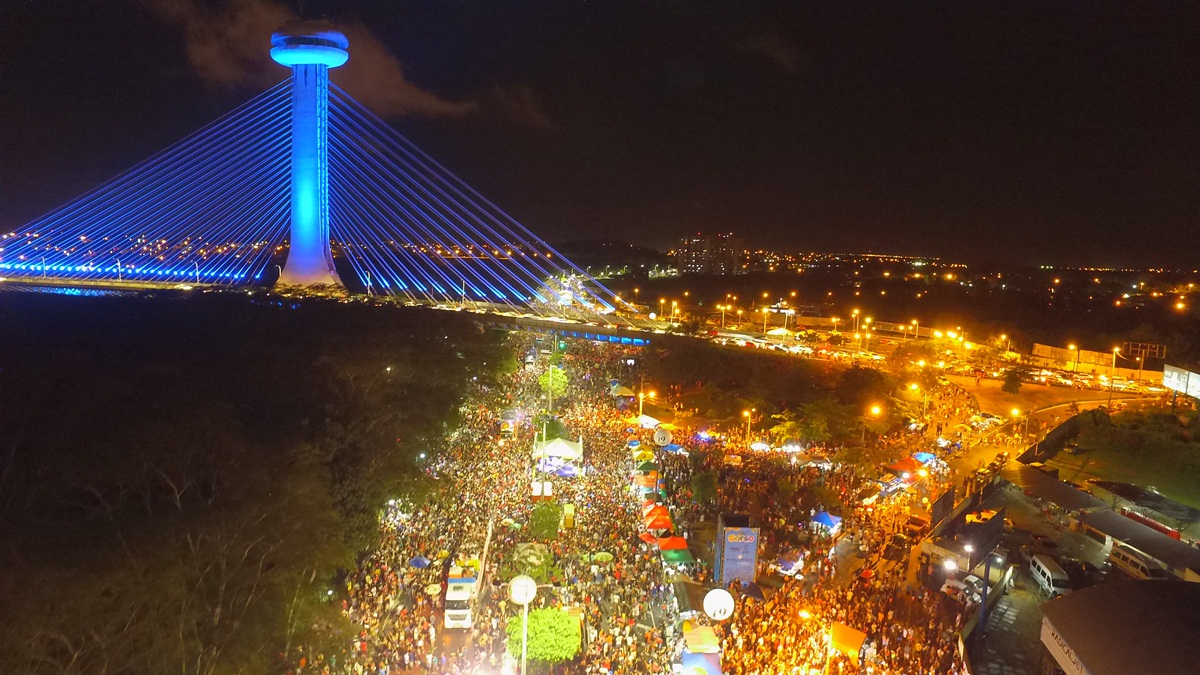 Corso 2020 encerra com multidão na Avenida Raul Lopes - Imagem 2
