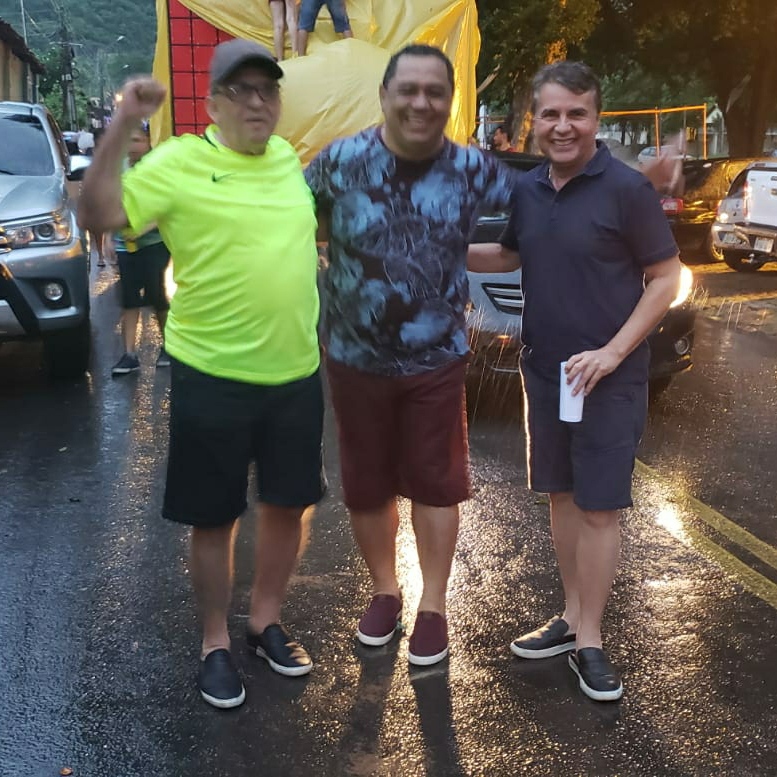 O tempo fechou em Monsenhor Gil, veio a forte chuva e abriu passagem para o Corso em sua 7a edição - Imagem 1