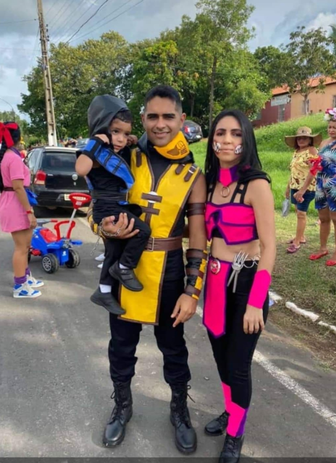 O tempo fechou em Monsenhor Gil, veio a forte chuva e abriu passagem para o Corso em sua 7a edição - Imagem 16