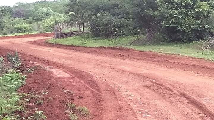 Prefeito Zé Carlos intensifica os trabalhos de recuperação de estradas vicinais na zona rural de Jatobá do Piauí