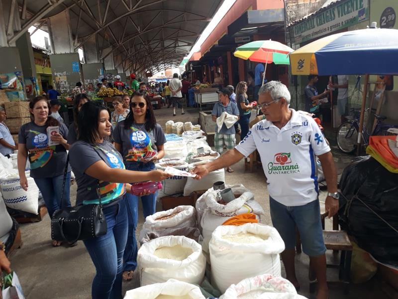 Município realiza mobilização com panfletagem no centro da cidade  - Imagem 6