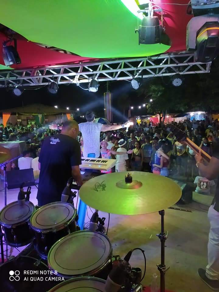 Sucesso total a primeira noite de Carnaval em Monsenhor Gil - Imagem 11