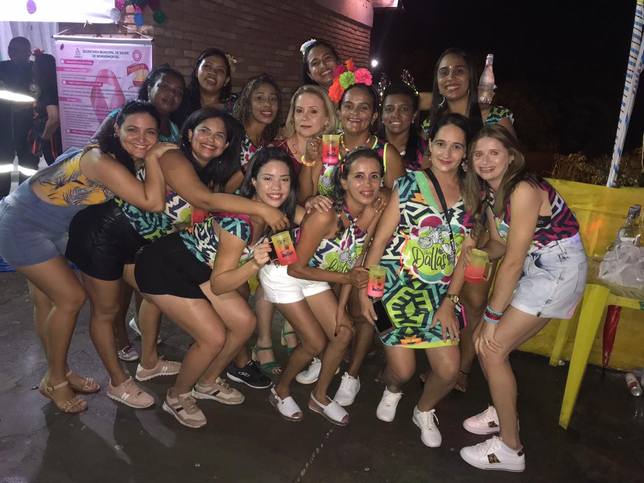 Sucesso total a primeira noite de Carnaval em Monsenhor Gil - Imagem 20