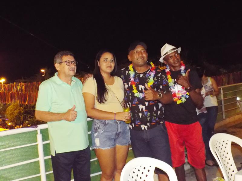 Chica Égua e Forró Pé de Ouro deu o tom na primeira noite de carnaval 2020 em Pedro II - Imagem 25