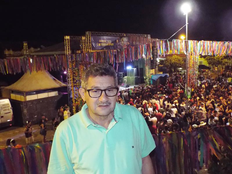 Chica Égua e Forró Pé de Ouro deu o tom na primeira noite de carnaval 2020 em Pedro II - Imagem 24