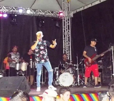 Chica Égua e Forró Pé de Ouro deu o tom na primeira noite de carnaval 2020 em Pedro II 