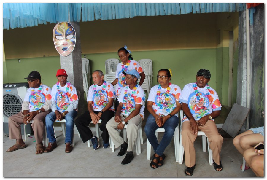 Prefeitura de Inhuma realiza carnaval dos Idosos - Imagem 33