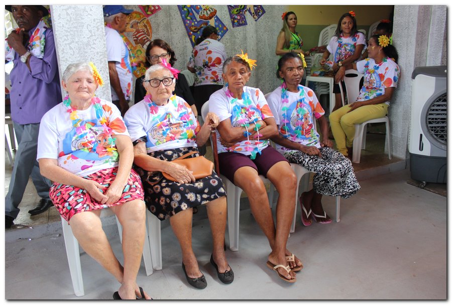 Prefeitura de Inhuma realiza carnaval dos Idosos - Imagem 32