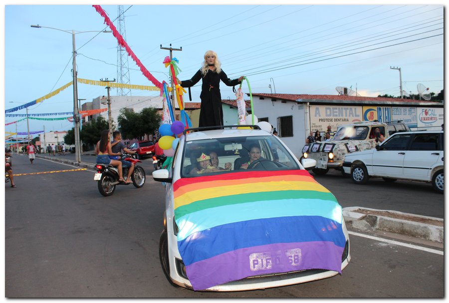 Carnaval em Inhuma foi bastante animado-confira as imagens - Imagem 96