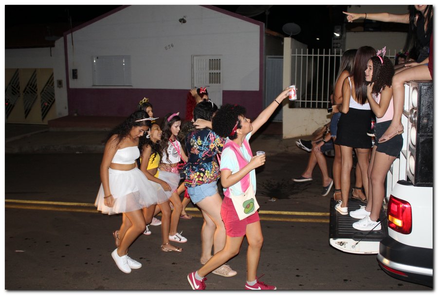 Carnaval em Inhuma foi bastante animado-confira as imagens - Imagem 111