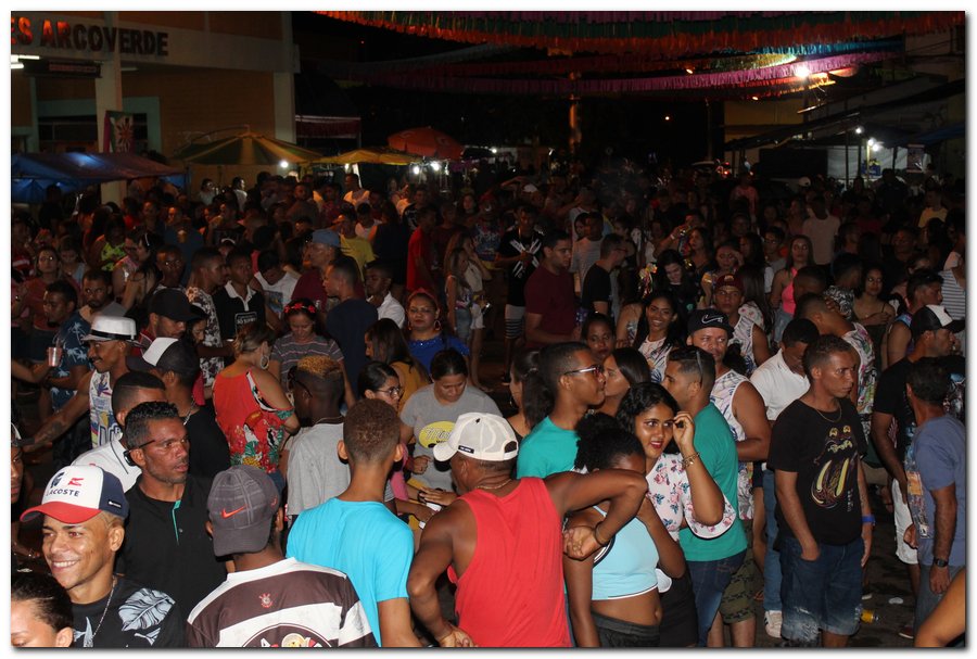 Carnaval em Inhuma foi bastante animado-confira as imagens - Imagem 54