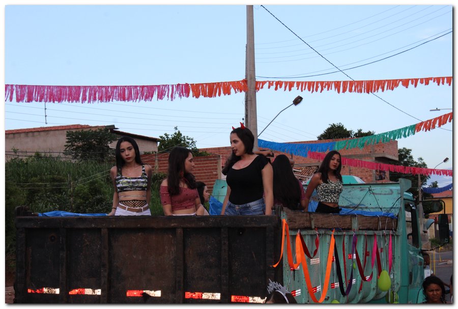 Carnaval em Inhuma foi bastante animado-confira as imagens - Imagem 73