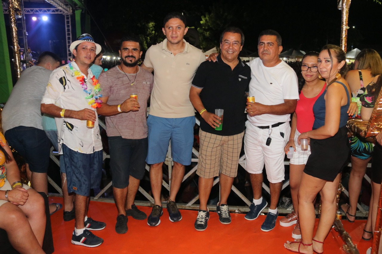 Zé Vaqueiro encerra última noite de Carnaval em Água Branca - Imagem 3