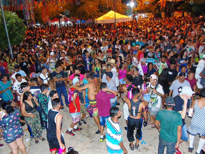 Deusa Marry e Luketta fecham a quarta noite de Carnaval 2020 em Pedro II - Imagem 39