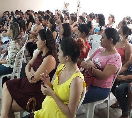 Gestantes do Laços de Amor participam de palestra “Partos e Pós-Partos” 