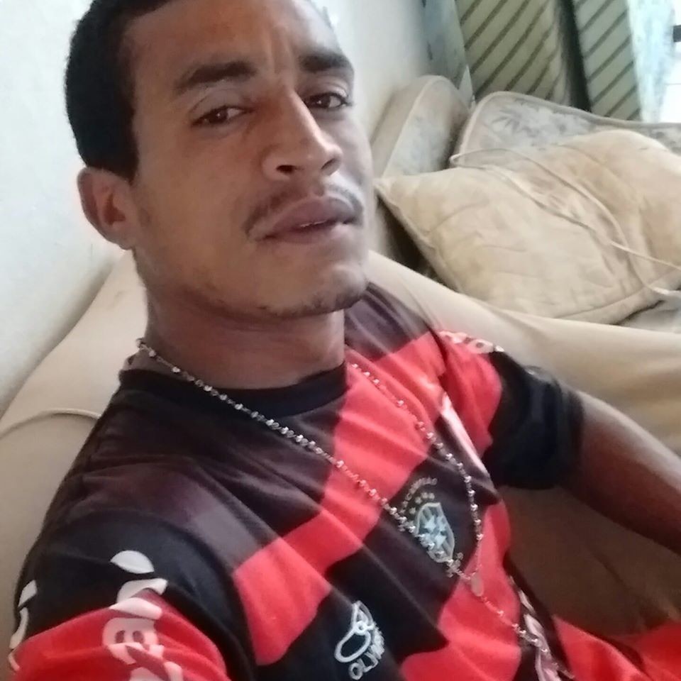 Homem é morto com golpes de faca na cidade de Santo Inácio do Piauí 