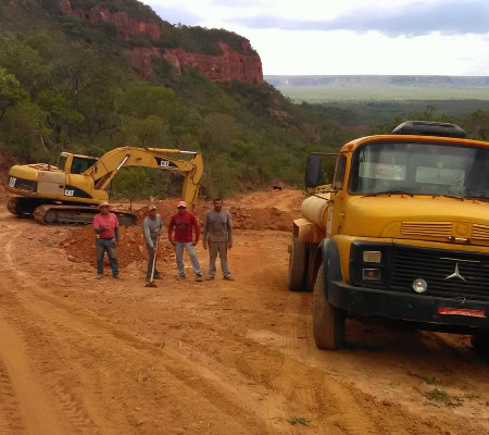 PMU recupera Ladeira da Baixa Funda e constrói sistema de drenagem