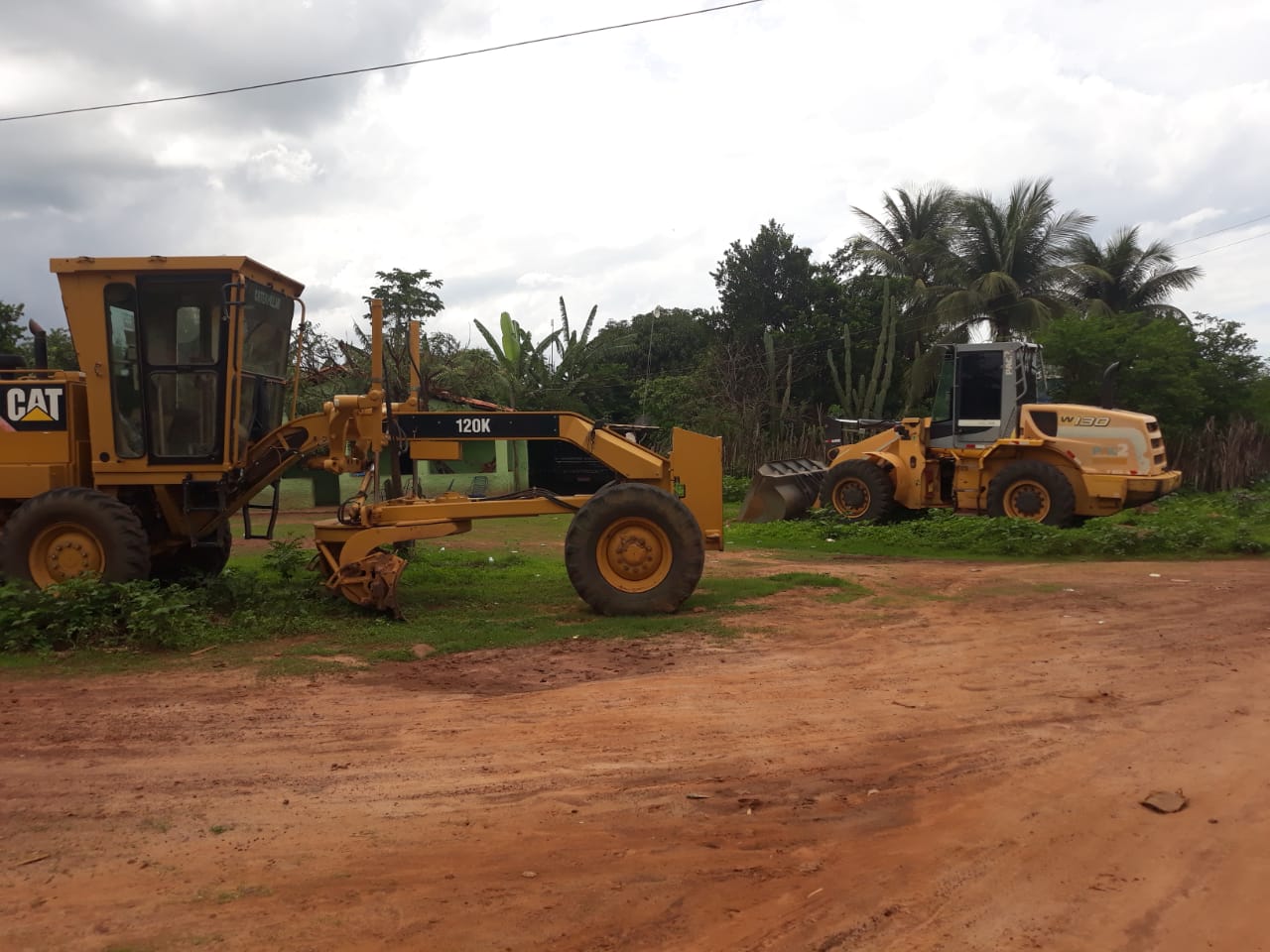 Prefeitura continua trabalhando no melhoramento das estradas vicinais - Imagem 9