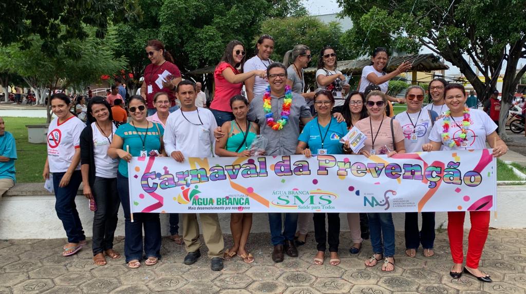 Prefeitura de Água Branca realiza ação de carnaval visando à prevenção de ISTs - Imagem 1