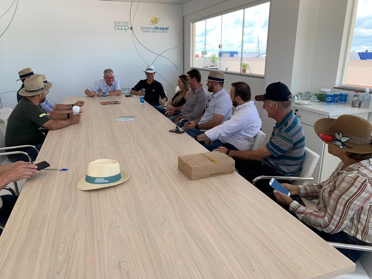 Dr. Wagner Coelho e comissão da Exposoja participa de evento do agronegócio no Paraná - Imagem 3