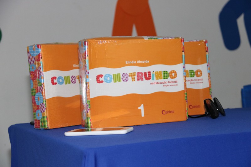 Alunos da educação infantil de Água Branca recebem novos livros - Imagem 2