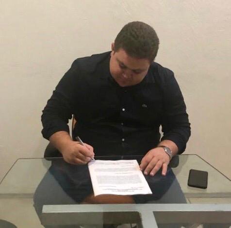 Município de Santo Inácio receberá ônibus escolar  - Imagem 3