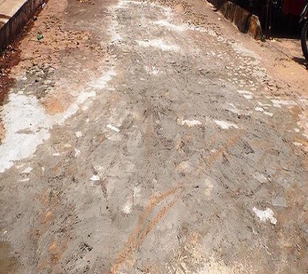 prefeitura continua recuperando calçamentos danificados pela chuvas 