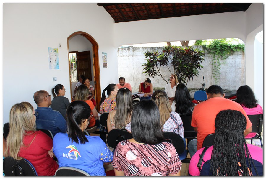 Secretária de Saúde se reúne com profissionais da saúde - Imagem 5