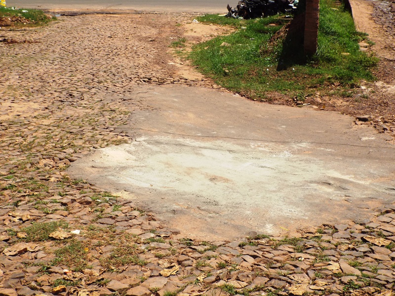 Município continua recuperando os trechos de calçamentos danificados com as chuvas - Imagem 1