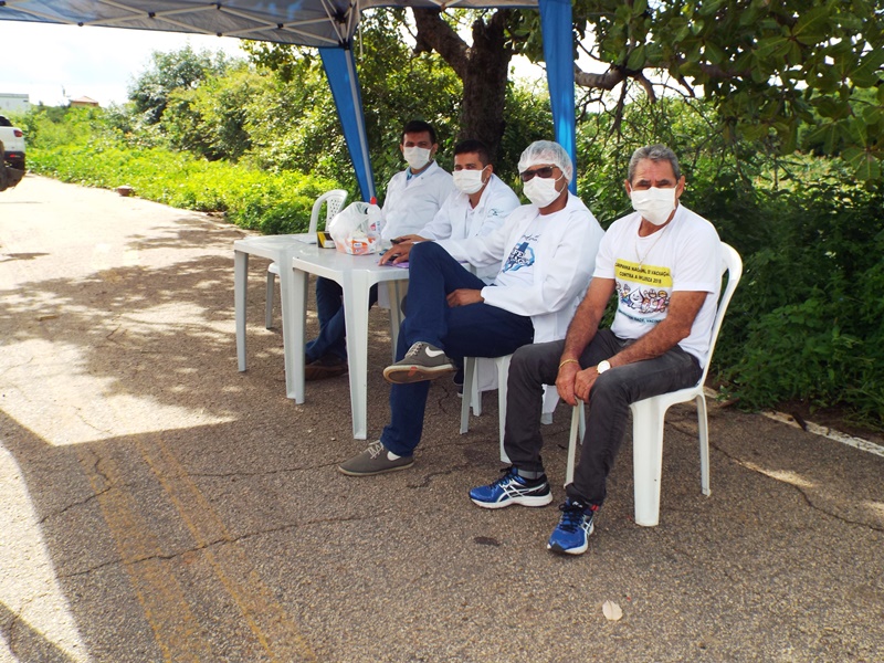 Ônibus de São Paulo com destino a Pedro II é parado na barreira sanitária na entrada da cidade   - Imagem 3